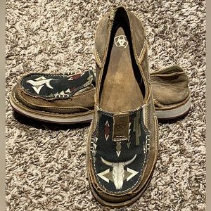 Women’s Ariat Cruiser loafer shoes 8